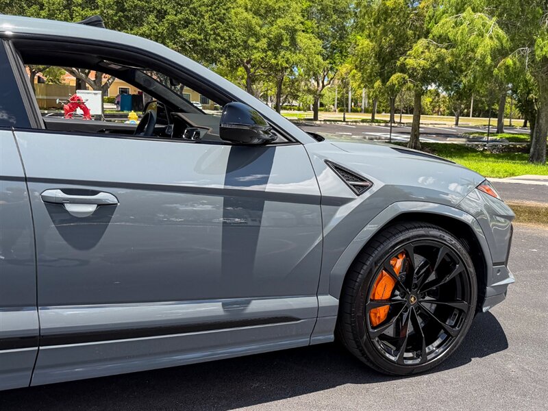 2024 Lamborghini Urus S   - Photo 61 - Bonita Springs, FL 34134