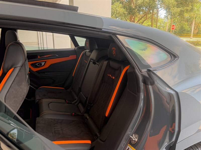 2024 Lamborghini Urus S   - Photo 26 - Bonita Springs, FL 34134