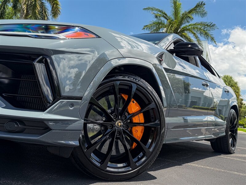 2024 Lamborghini Urus S   - Photo 11 - Bonita Springs, FL 34134