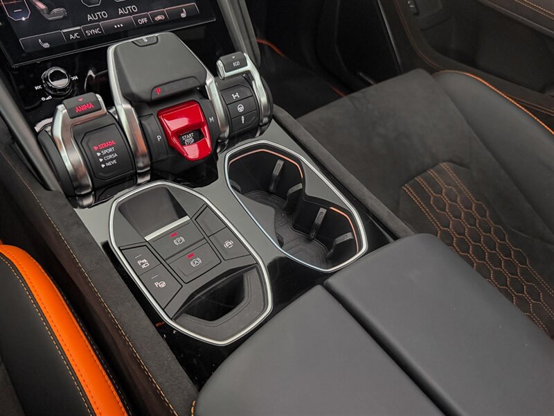 2024 Lamborghini Urus S   - Photo 19 - Bonita Springs, FL 34134