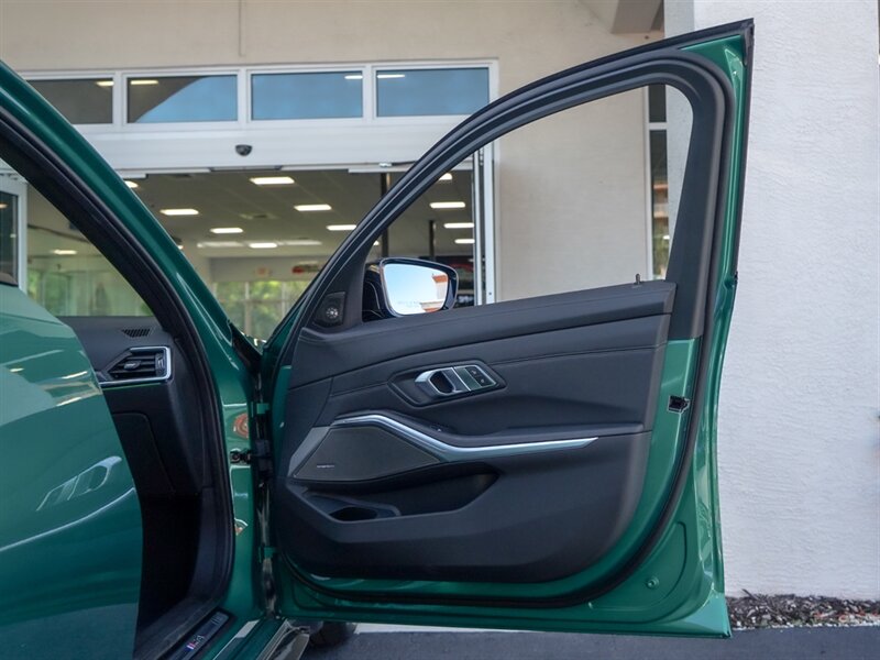 2021 BMW M3 - Photo 25 - Bonita Springs, FL 34134