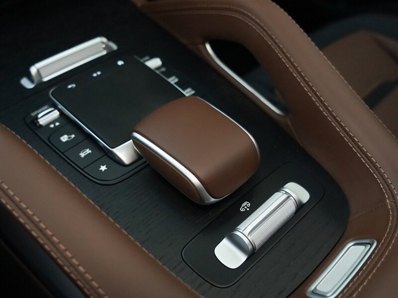 2024 Mercedes-Benz GLE AMG GLE 63 S   - Photo 21 - Bonita Springs, FL 34134