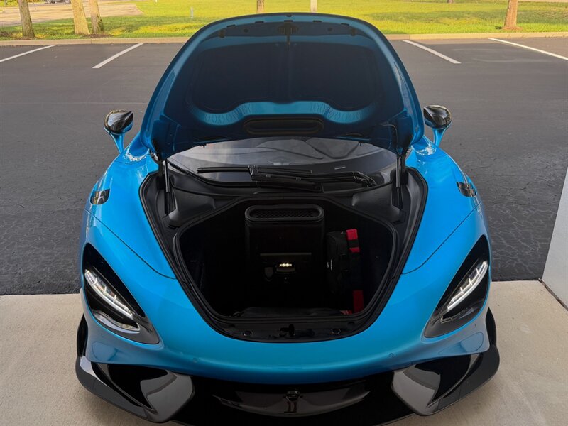 2021 McLaren 765LT - Photo 40 - Bonita Springs, FL 34134