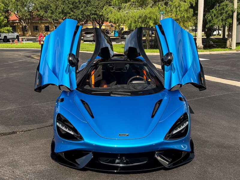 2021 McLaren 765LT - Photo 5 - Bonita Springs, FL 34134
