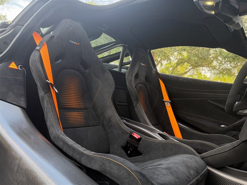 2021 McLaren 765LT - Photo 32 - Bonita Springs, FL 34134