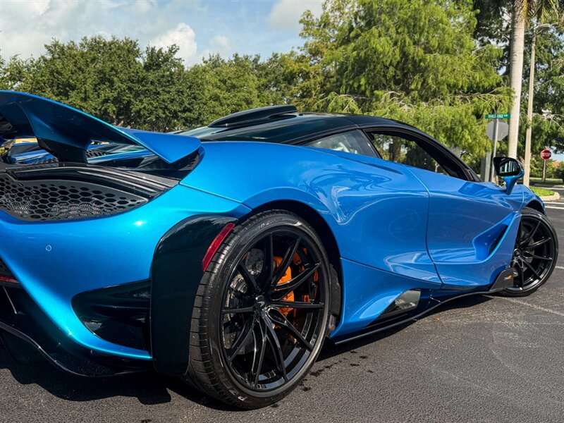 2021 McLaren 765LT - Photo 60 - Bonita Springs, FL 34134
