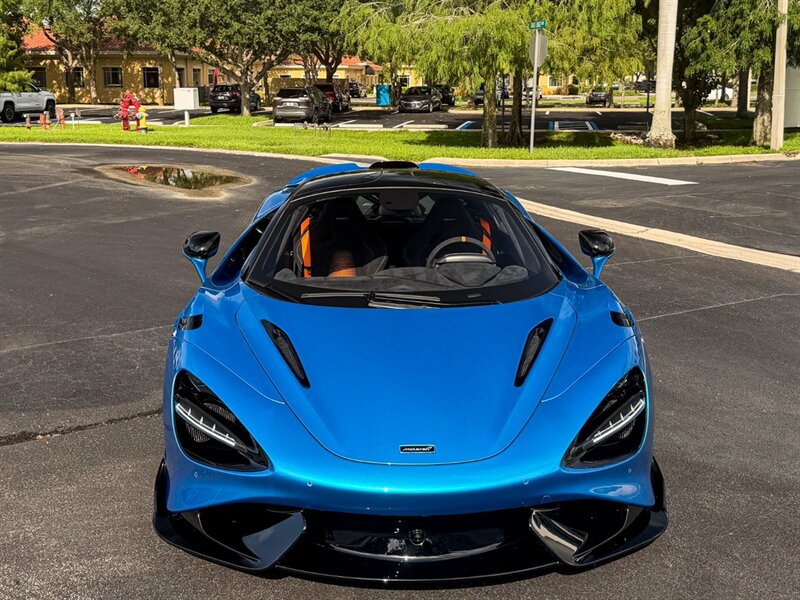 2021 McLaren 765LT - Photo 6 - Bonita Springs, FL 34134