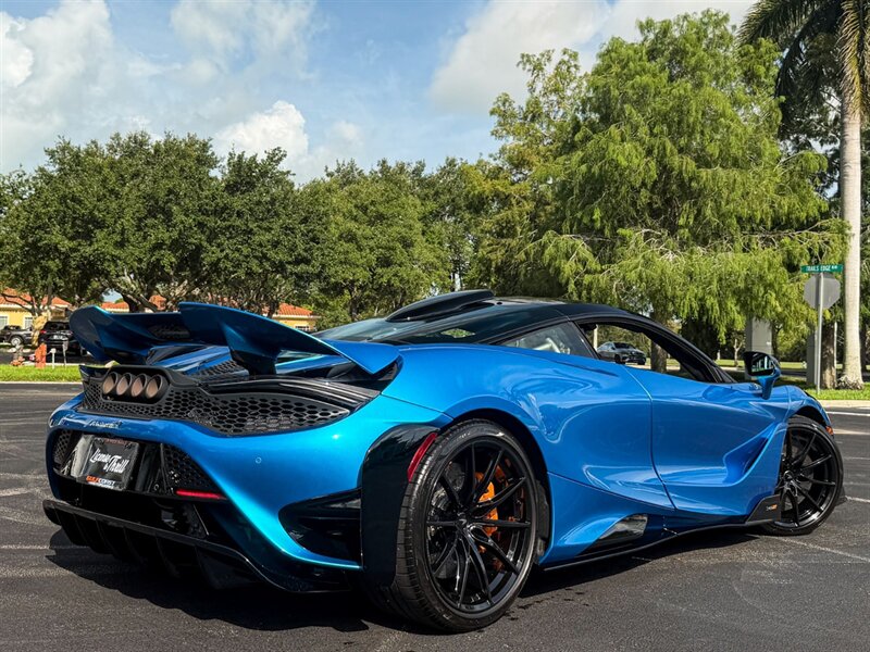 2021 McLaren 765LT - Photo 59 - Bonita Springs, FL 34134