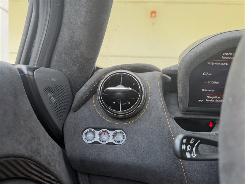 2021 McLaren 765LT - Photo 22 - Bonita Springs, FL 34134