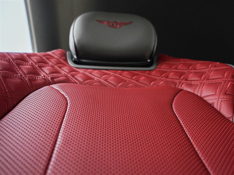 2020 Bentley Continental GT V8   - Photo 32 - Bonita Springs, FL 34134