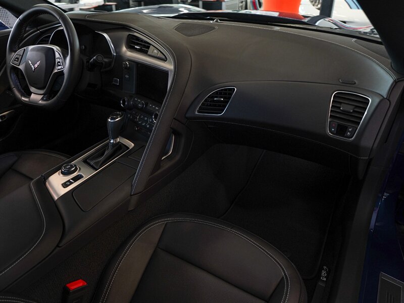 2019 Chevrolet Corvette Stingray - Photo 21 - Bonita Springs, FL 34134