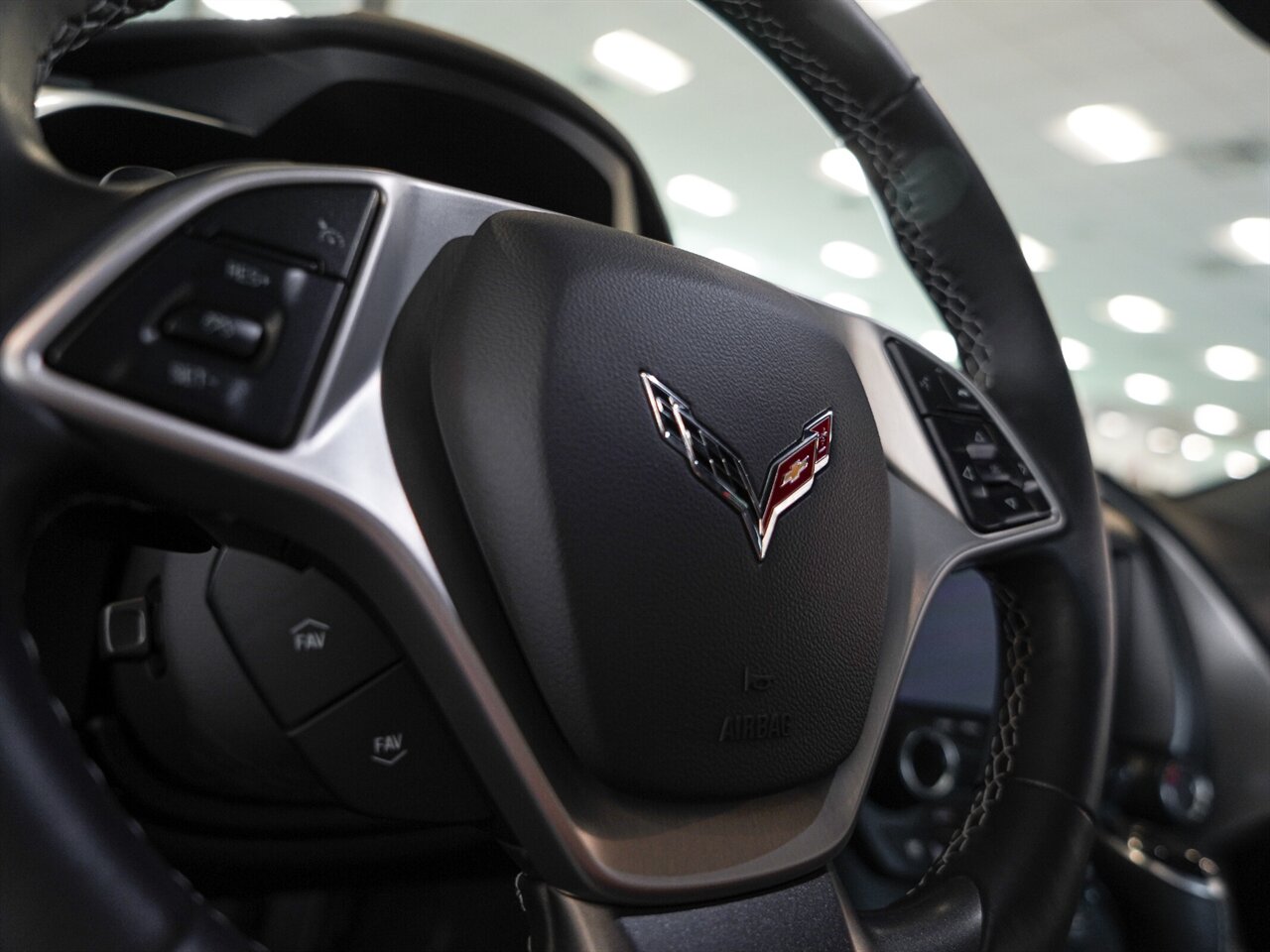 2019 Chevrolet Corvette Stingray   - Photo 16 - Bonita Springs, FL 34134