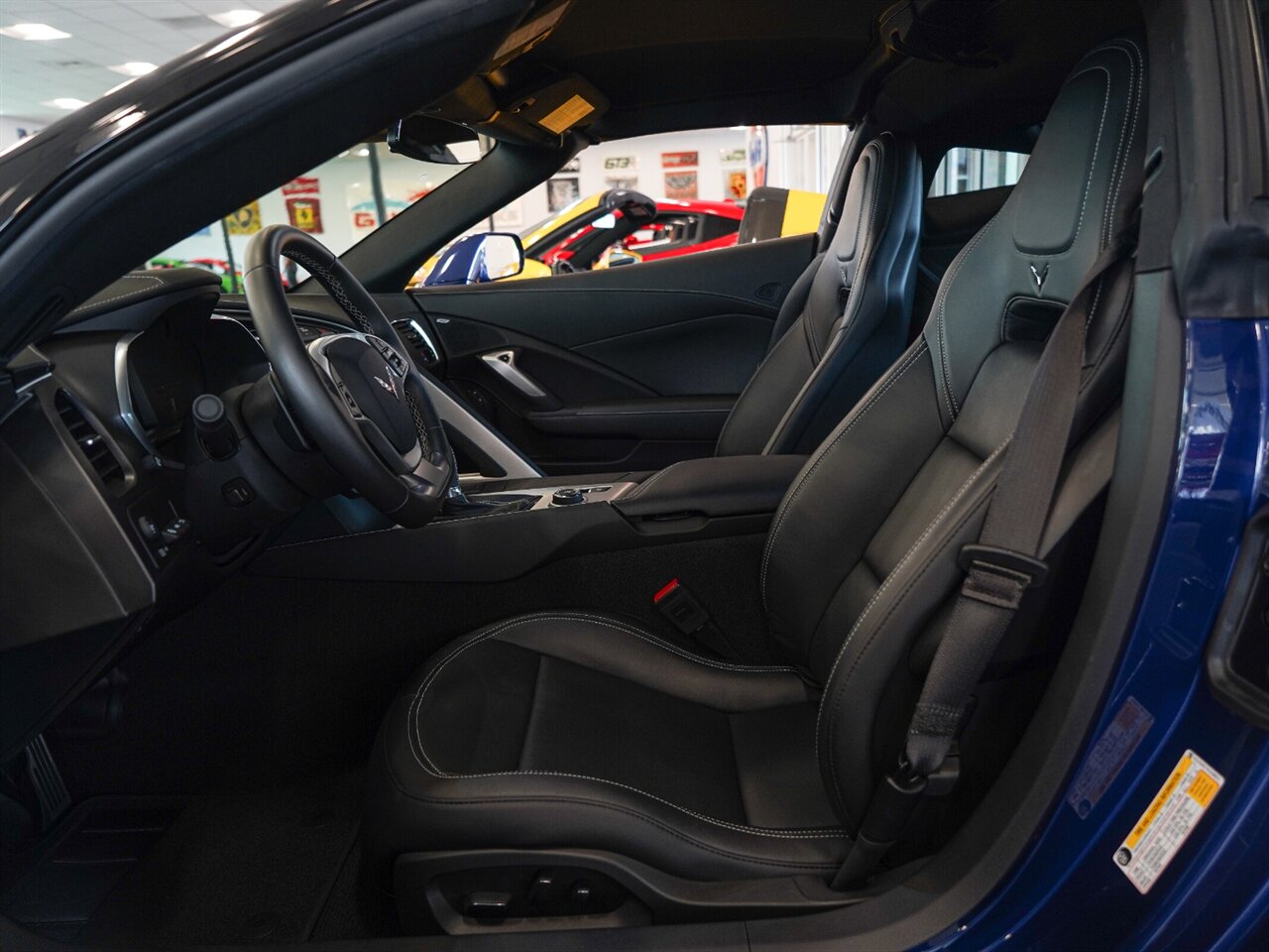 2019 Chevrolet Corvette Stingray   - Photo 17 - Bonita Springs, FL 34134