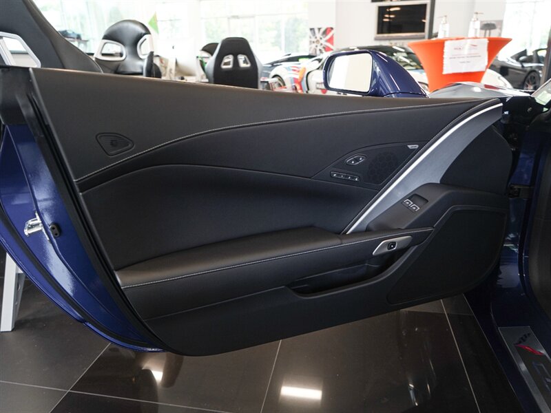 2019 Chevrolet Corvette Stingray - Photo 15 - Bonita Springs, FL 34134