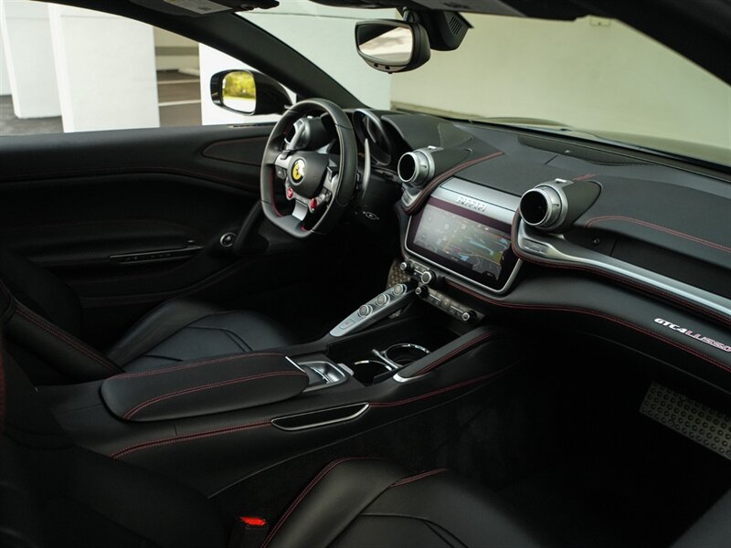 2019 Ferrari GTC4Lusso T - Photo 29 - Bonita Springs, FL 34134