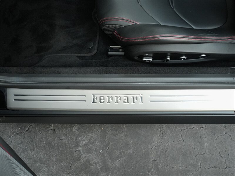 2019 Ferrari GTC4Lusso T - Photo 28 - Bonita Springs, FL 34134