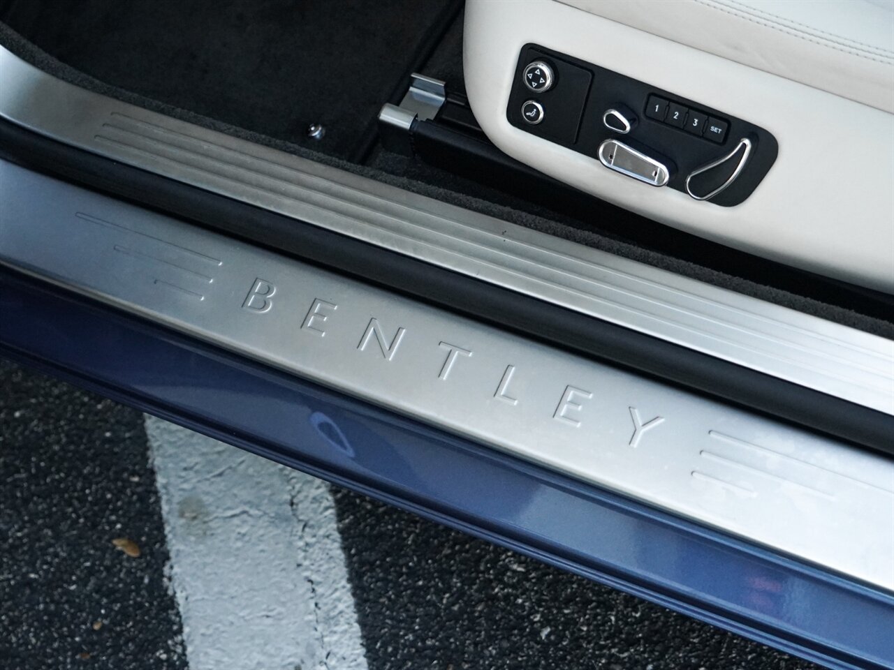 2013 Bentley Continental GT V8   - Photo 26 - Bonita Springs, FL 34134