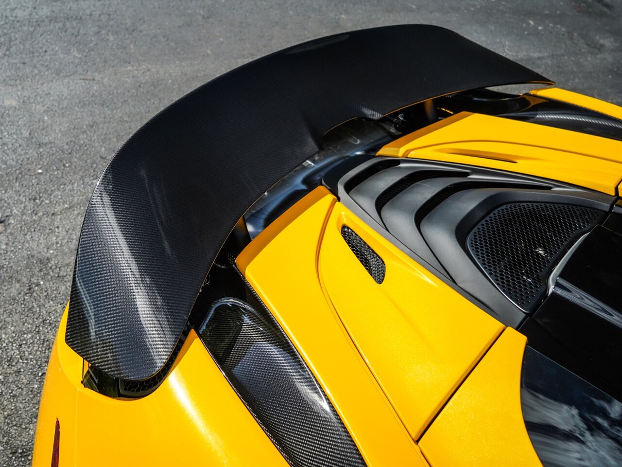 2020 McLaren 720S Spider Performance   - Photo 35 - Bonita Springs, FL 34134