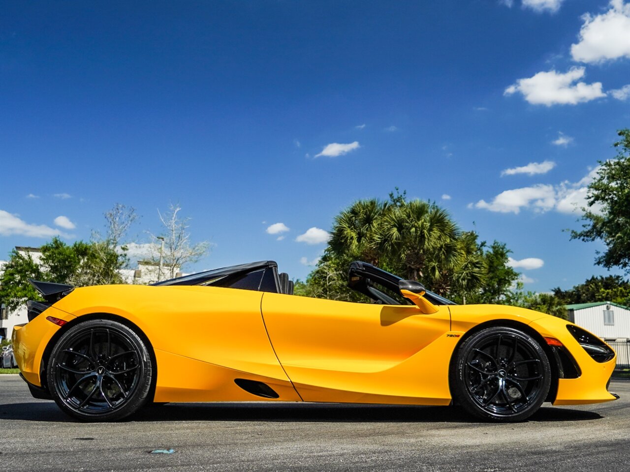 2020 McLaren 720S Spider Performance   - Photo 38 - Bonita Springs, FL 34134