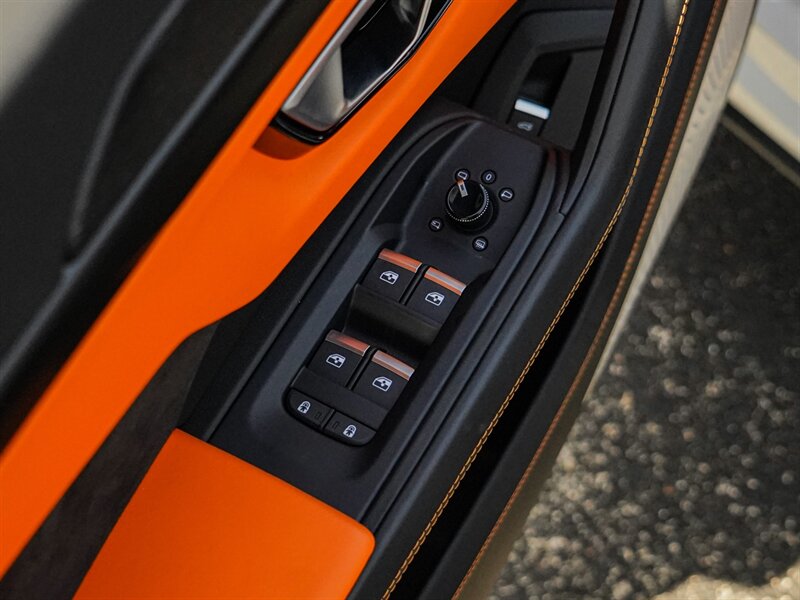 2022 Lamborghini Urus - Photo 25 - Bonita Springs, FL 34134