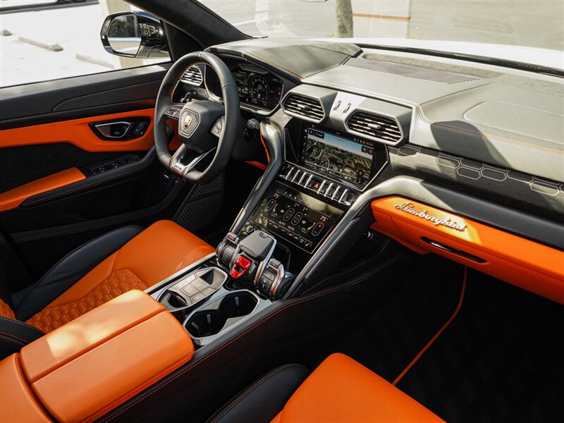 2022 Lamborghini Urus - Photo 36 - Bonita Springs, FL 34134