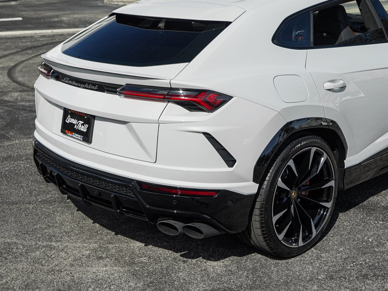 2022 Lamborghini Urus   - Photo 62 - Bonita Springs, FL 34134