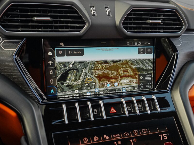 2022 Lamborghini Urus - Photo 16 - Bonita Springs, FL 34134