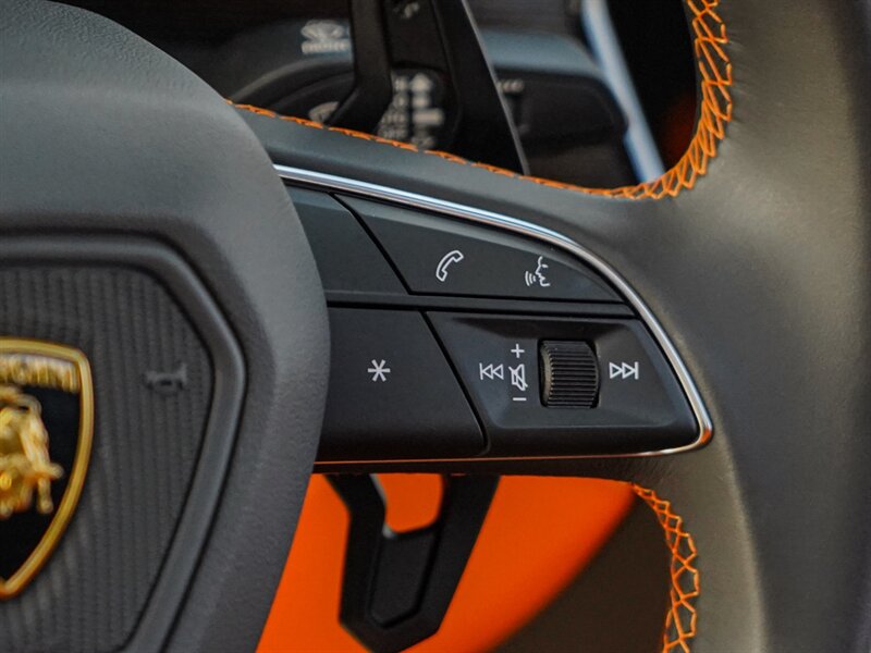 2022 Lamborghini Urus - Photo 34 - Bonita Springs, FL 34134