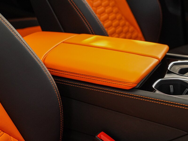 2022 Lamborghini Urus - Photo 39 - Bonita Springs, FL 34134