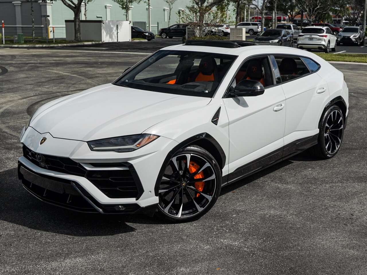 2022 Lamborghini Urus   - Photo 9 - Bonita Springs, FL 34134