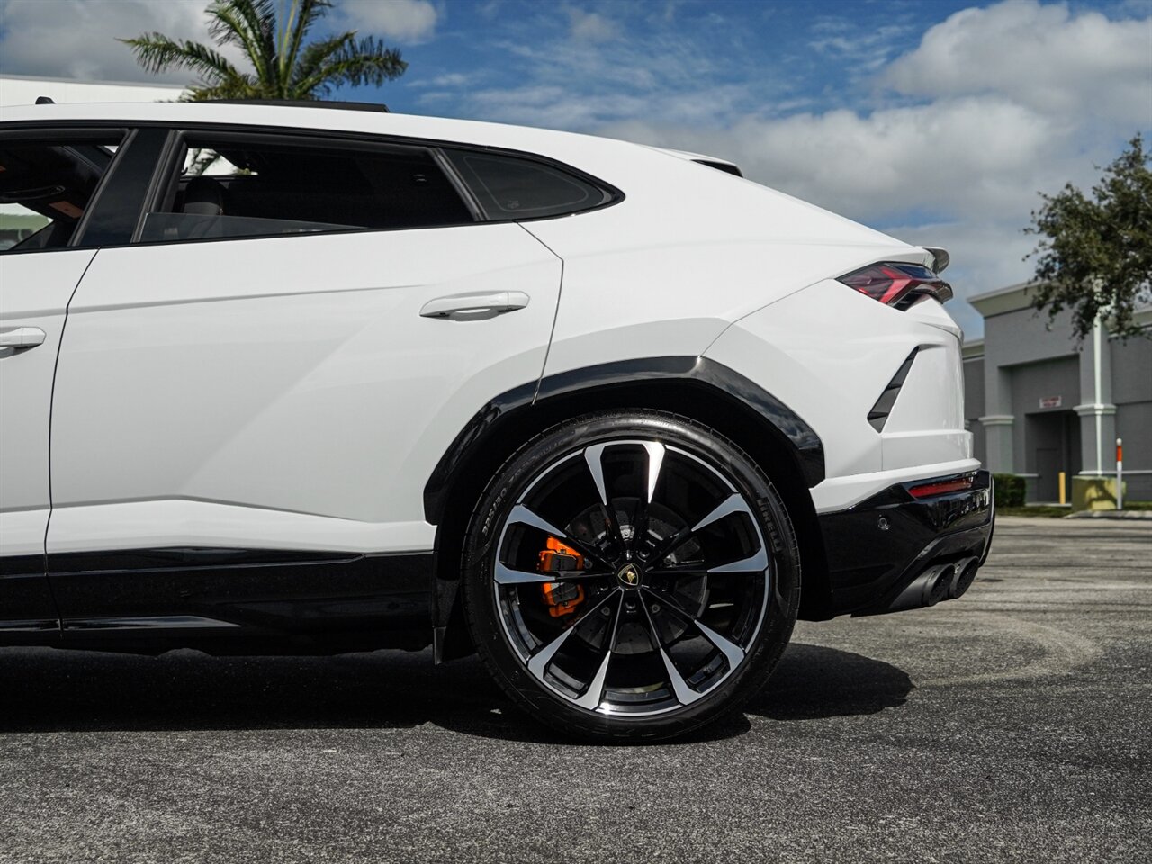 2022 Lamborghini Urus   - Photo 52 - Bonita Springs, FL 34134