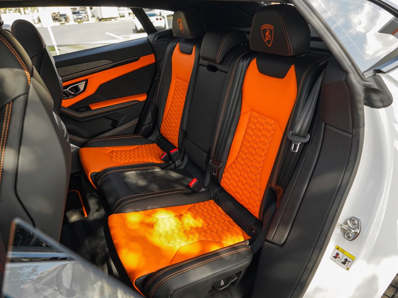 2022 Lamborghini Urus   - Photo 28 - Bonita Springs, FL 34134