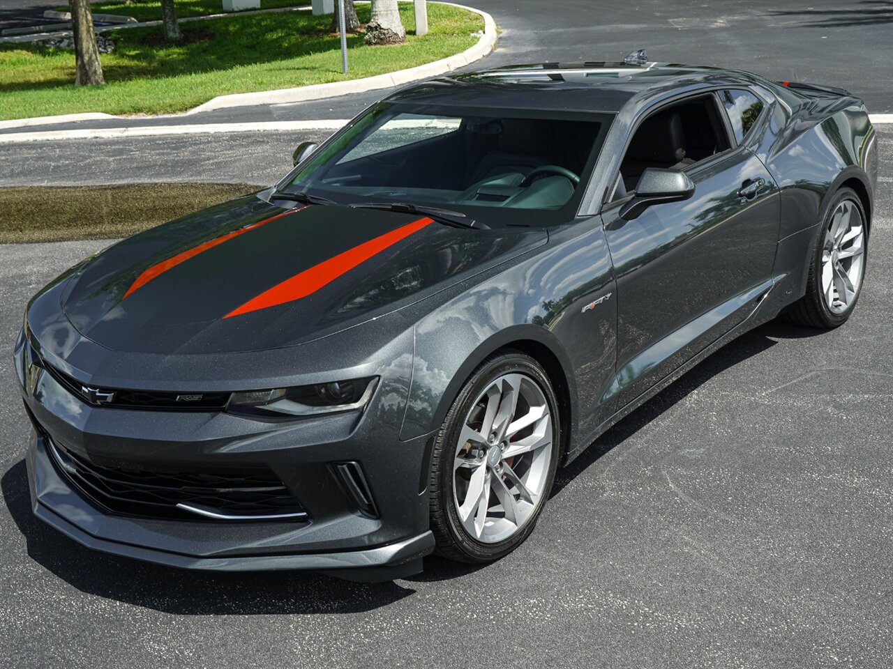 2017 Chevrolet Camaro LT   - Photo 9 - Bonita Springs, FL 34134