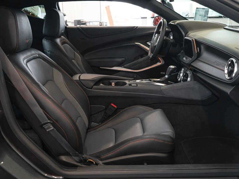 2017 Chevrolet Camaro LT - Photo 43 - Bonita Springs, FL 34134