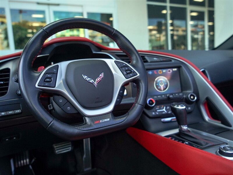 2017 Chevrolet Corvette Z06   - Photo 12 - Bonita Springs, FL 34134