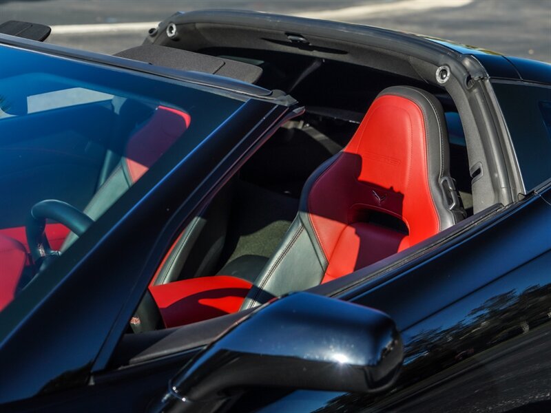 2017 Chevrolet Corvette Z06   - Photo 8 - Bonita Springs, FL 34134