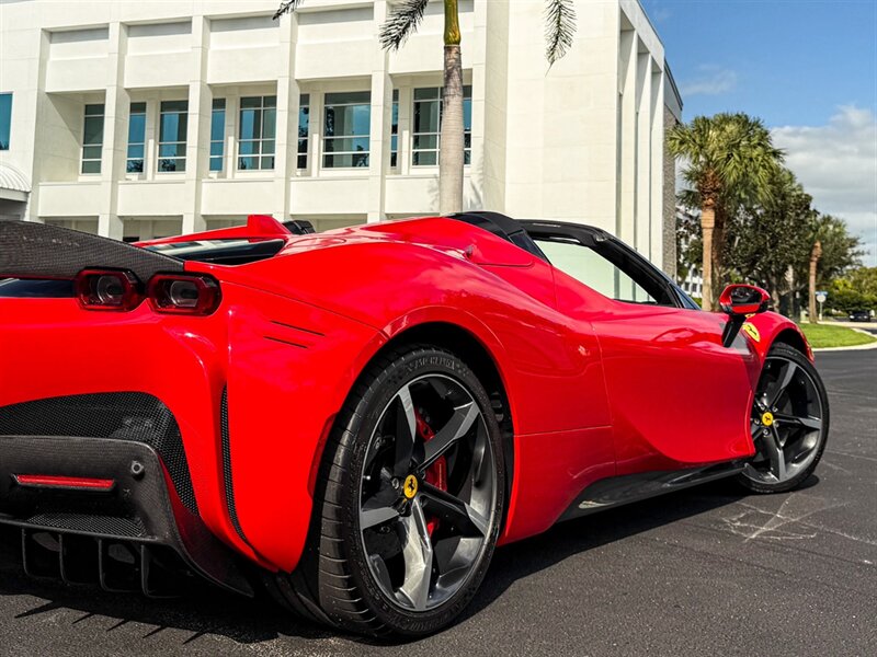 2023 Ferrari SF90 Spider - Photo 56 - Bonita Springs, FL 34134