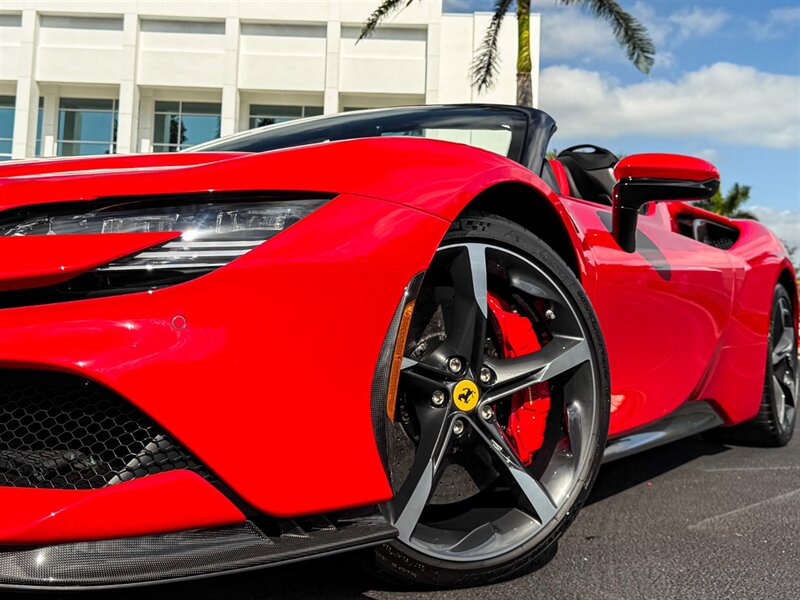 2023 Ferrari SF90 Spider - Photo 9 - Bonita Springs, FL 34134