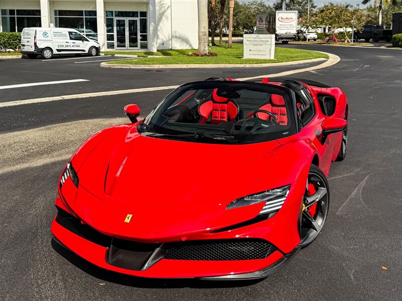 2023 Ferrari SF90 Spider - Photo 5 - Bonita Springs, FL 34134