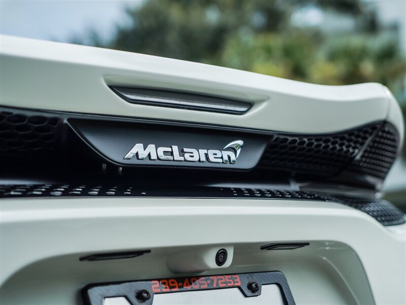 2021 McLaren GT - Photo 37 - Bonita Springs, FL 34134