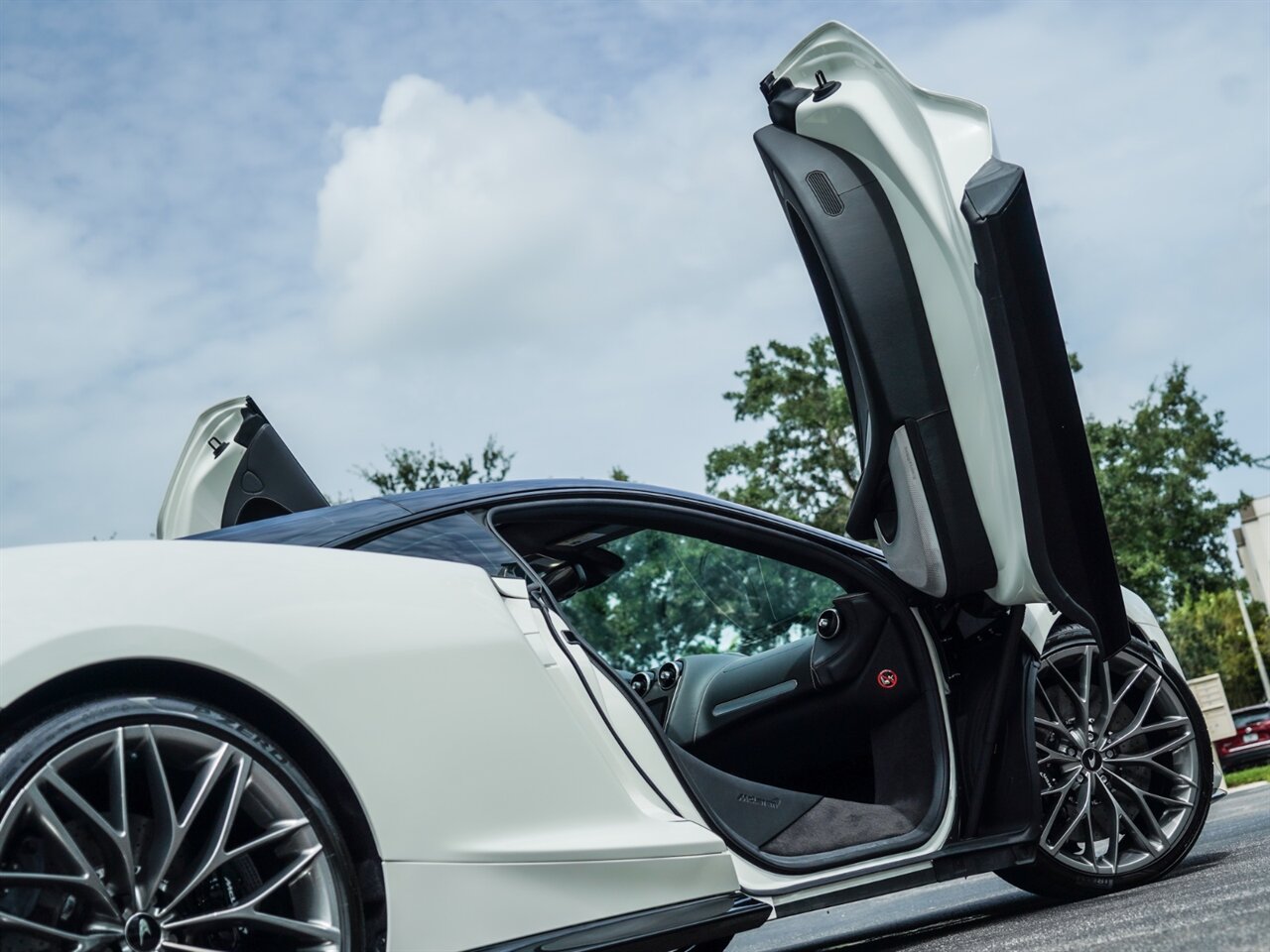 2021 McLaren GT   - Photo 38 - Bonita Springs, FL 34134