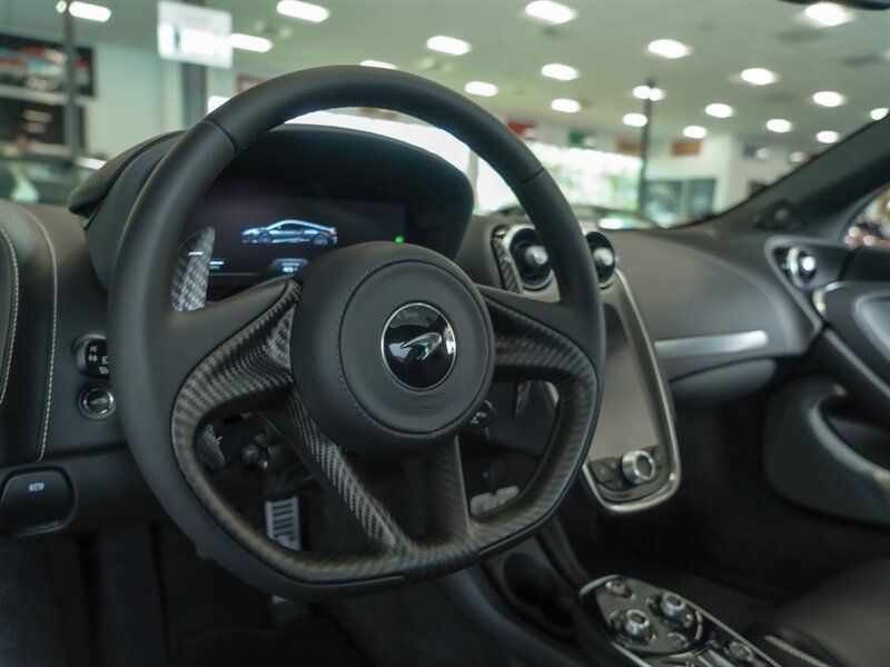 2021 McLaren GT - Photo 12 - Bonita Springs, FL 34134