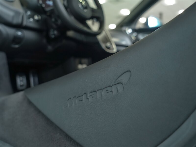 2021 McLaren GT - Photo 21 - Bonita Springs, FL 34134