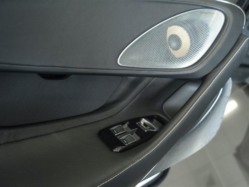 2021 McLaren GT - Photo 19 - Bonita Springs, FL 34134