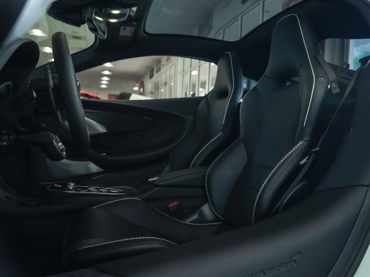 2021 McLaren GT   - Photo 17 - Bonita Springs, FL 34134