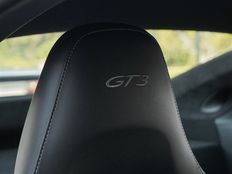 2016 Porsche 911 GT3   - Photo 35 - Bonita Springs, FL 34134