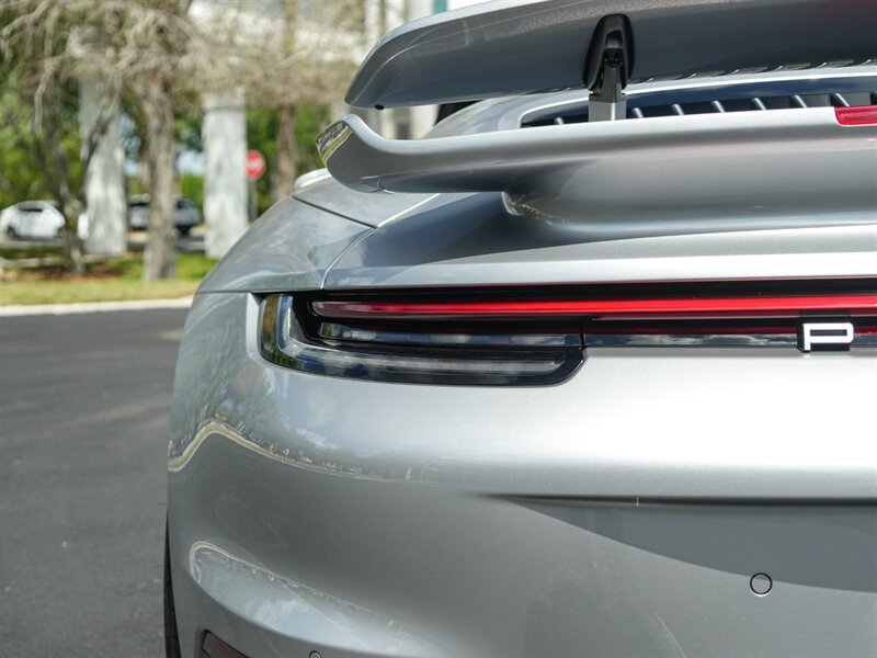2022 Porsche 911 Turbo   - Photo 56 - Bonita Springs, FL 34134