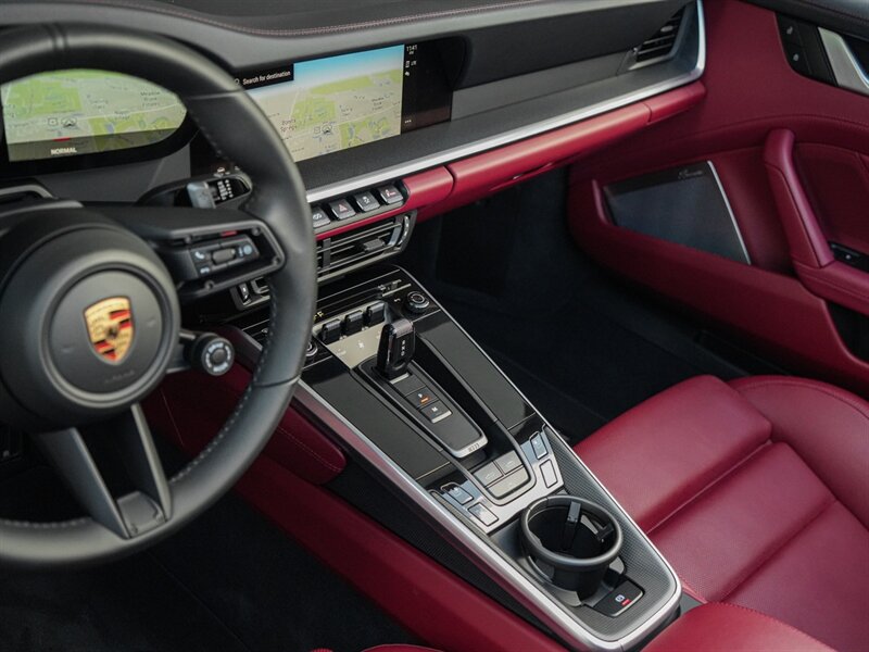 2022 Porsche 911 Turbo   - Photo 13 - Bonita Springs, FL 34134