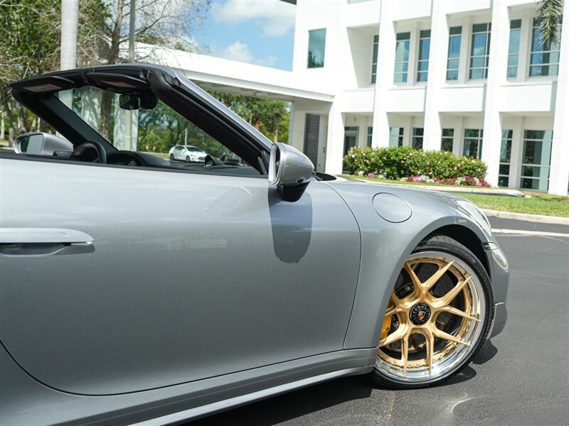 2022 Porsche 911 Turbo   - Photo 63 - Bonita Springs, FL 34134