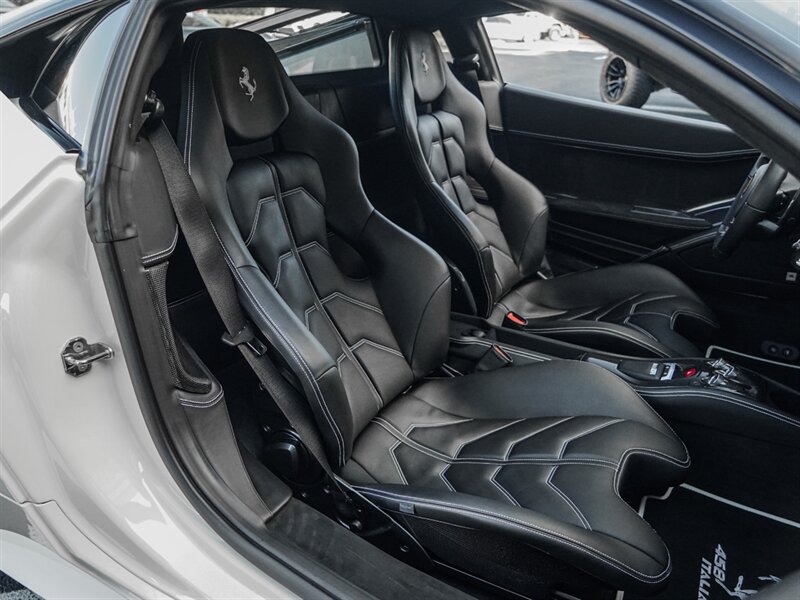 2011 Ferrari 458 Italia - Photo 34 - Bonita Springs, FL 34134